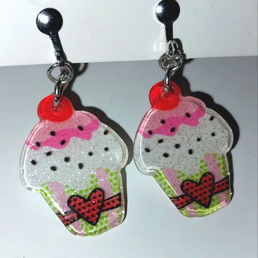 Cupcake Super cute kid's fashion clip-on earrings